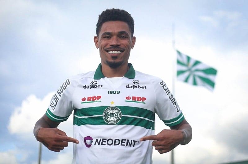 Júnior Urso em volta ao Coritiba