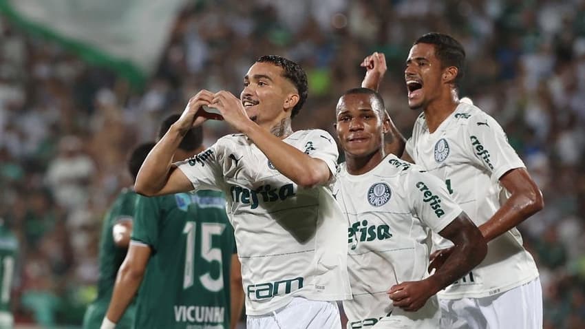 Palmeiras x Floresta