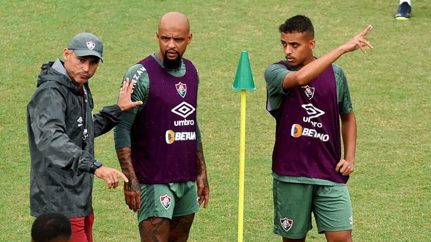 Treino do Fluminense - Felipe Melo e seu filho, Davi Melo