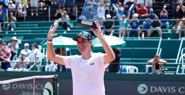 Fernando Meligeni é homenageado