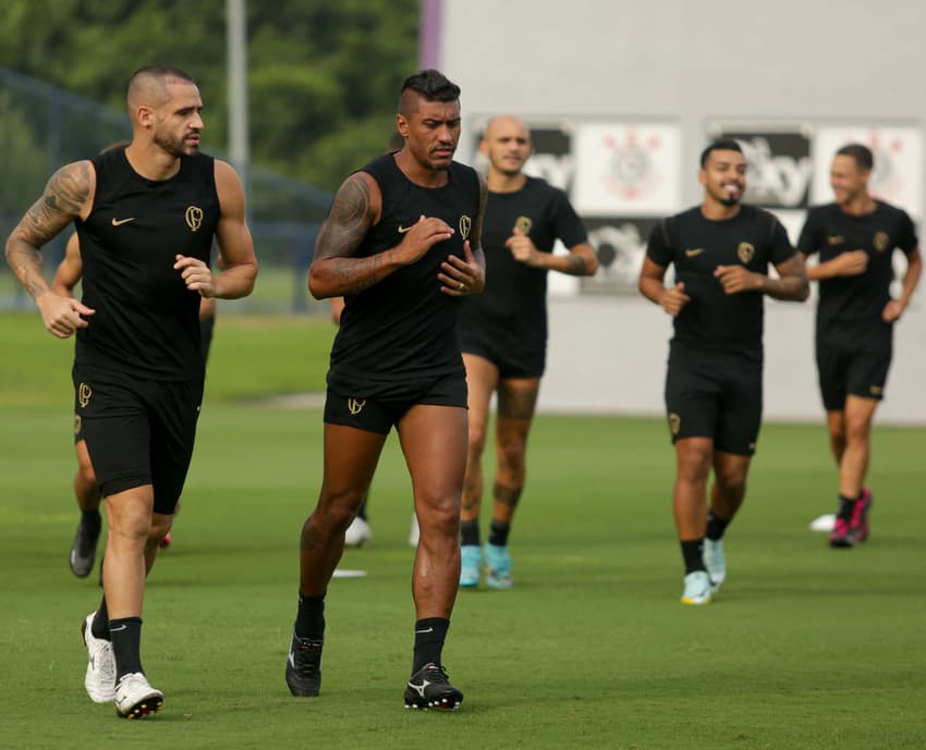 Paulinho e Renato Augusto - Treino Corinthians