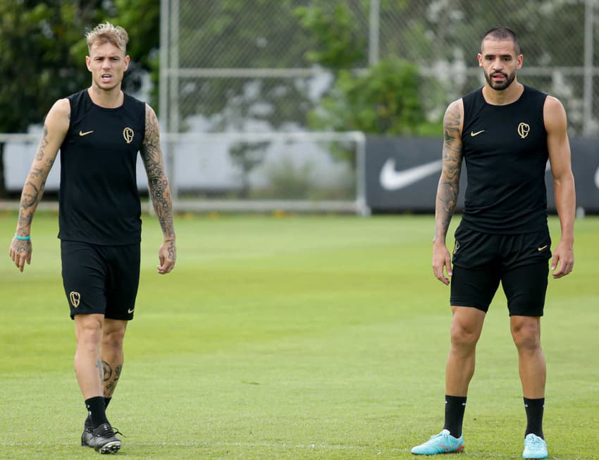 Renato Augusto e Róger Guedes - Corinthians