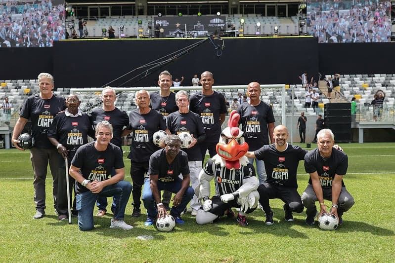 Craques de várias épocas estiveram na abertura da Arena MRV