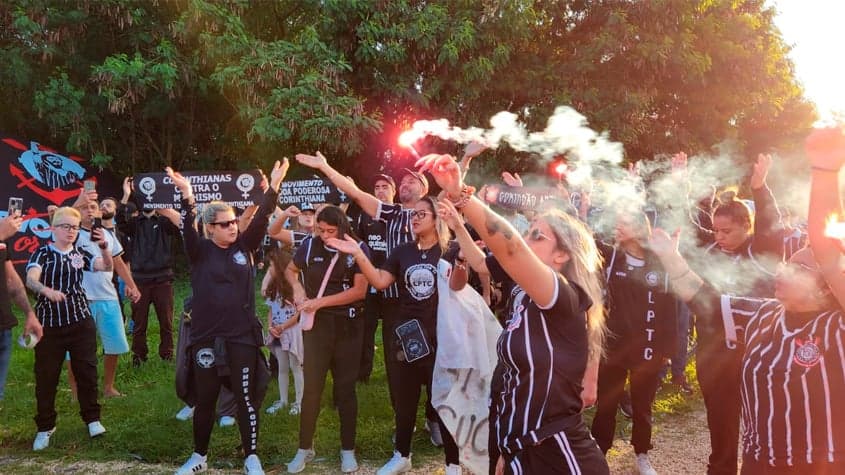 Protesto torcida do Corinthians