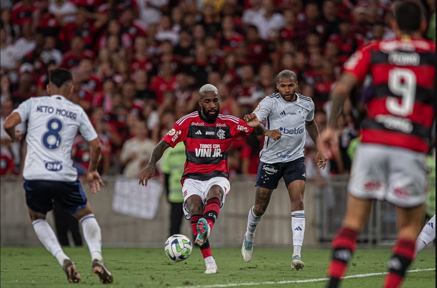 Gerson &#8211; Flamengo x Cruzeiro &#8211; Brasileirão