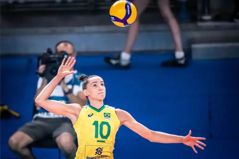 gabi guimaraes volei