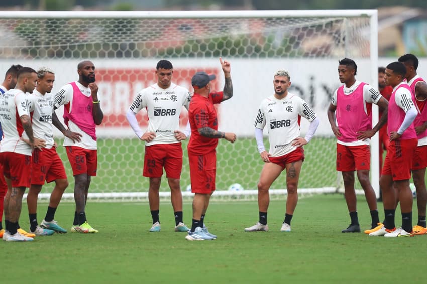 sampaoli comanda treino do flamengo