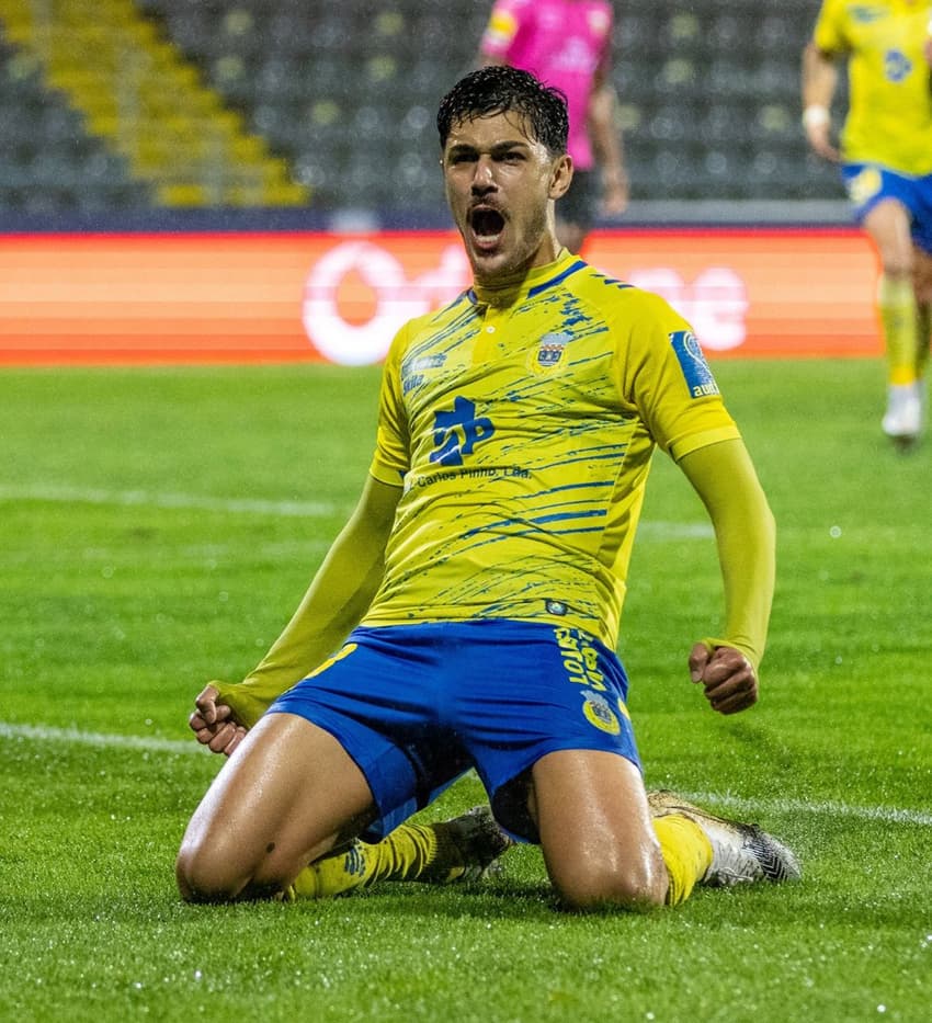 João Basso, do Arouca, interessa ao Santos