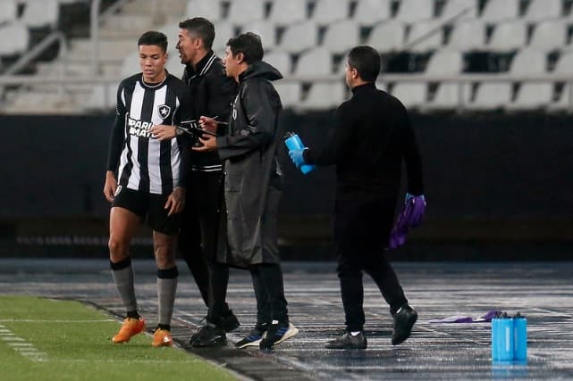 bruno lage na beira do campo