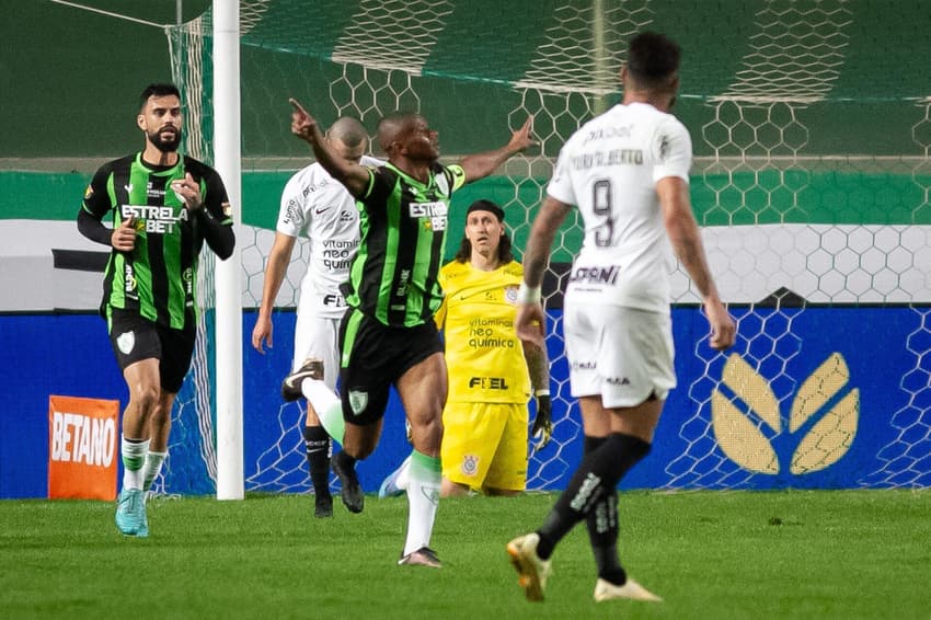 América venceu o Corinthians no primeiro confronto da Copa do Brasil