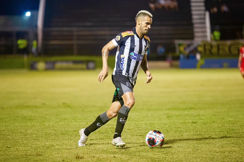 gedeilson-abc-futebol-latino-lance