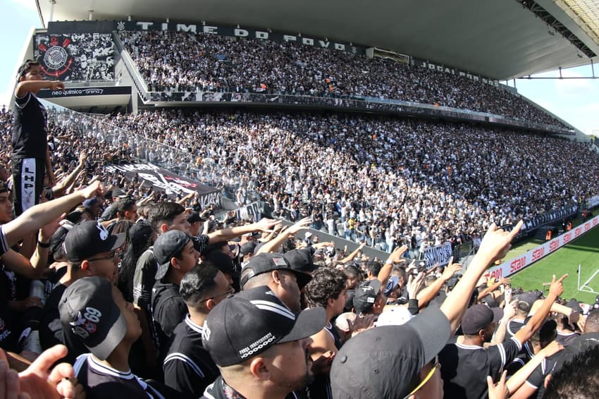 Corinthians vai receber as lendas do Real Madrid na Neo Química Arena