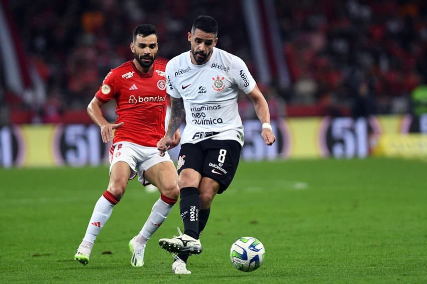 CAMPEONATO BRASILEIRO 2023: INTERNACIONAL-RS X CORINTHIANS