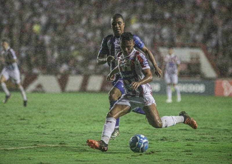 nautico-csa-gabriel-santiago-futebol-latino-lance