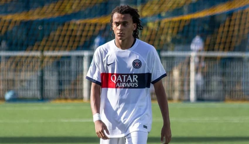 Ethan Mbappé, enquanto atuava pelo PSG (Foto: Reprodução Instagram/@psg)
