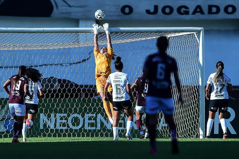 Ferroviária e Corinthians empataram na primeira final do Brasileirão Feminino