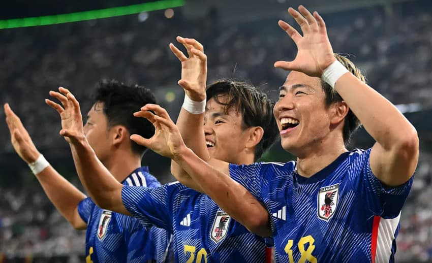 Japão supera Alemanha por 4 a 1