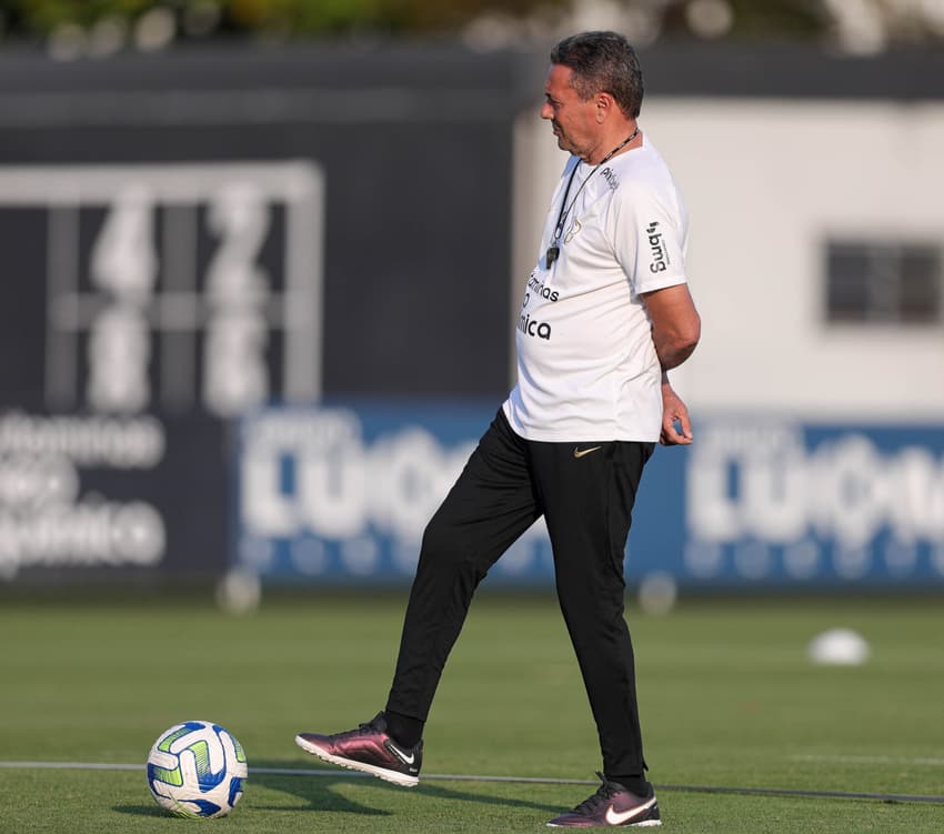 Treino-Luxemburgo-Corinthians (2)