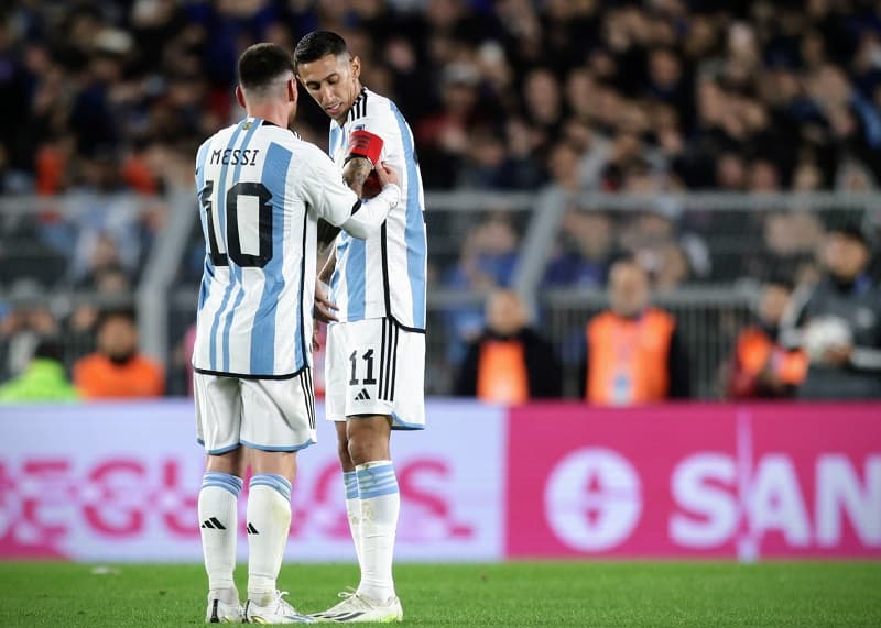 di-maria-se-derrete-em-elogios-a-messi-melhor-da-historia-Futebol-Latino