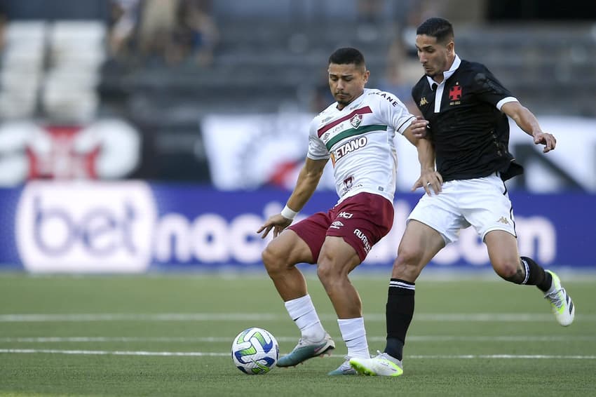 Partida entre Vasco e Fluminense valida pelo Campeonato Brasileiro 2023.