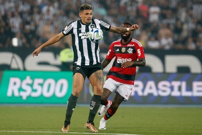 tiquinho soares botafogo x flamengo