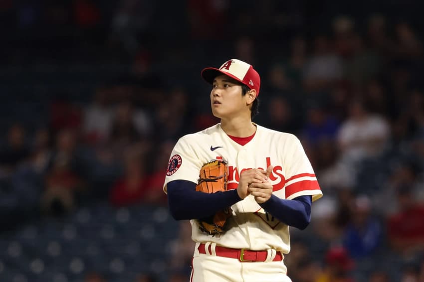 Ohtani-baseball