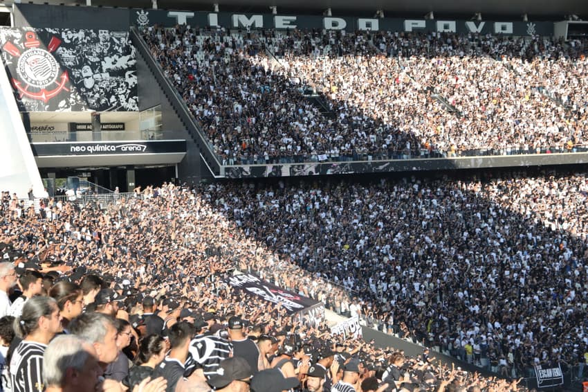 Torcida-Corinthians-Neo-Quimica-Arena