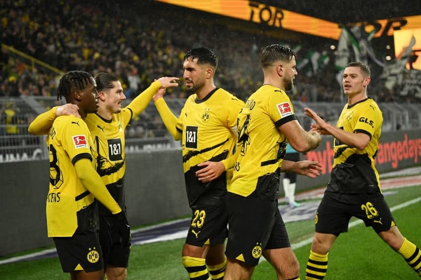 Football: Bundesliga &#8211; day 12: Borussia Dortmund v Borussia Moenchengladbach