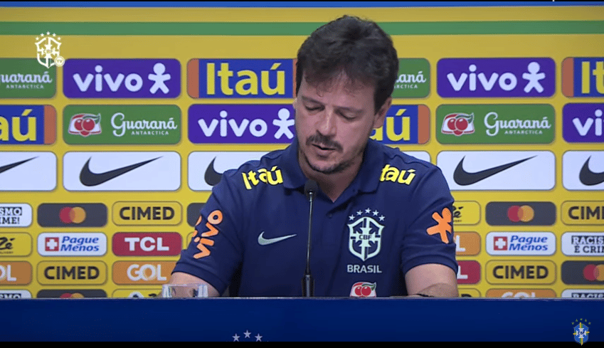 Diniz convoca Seleção