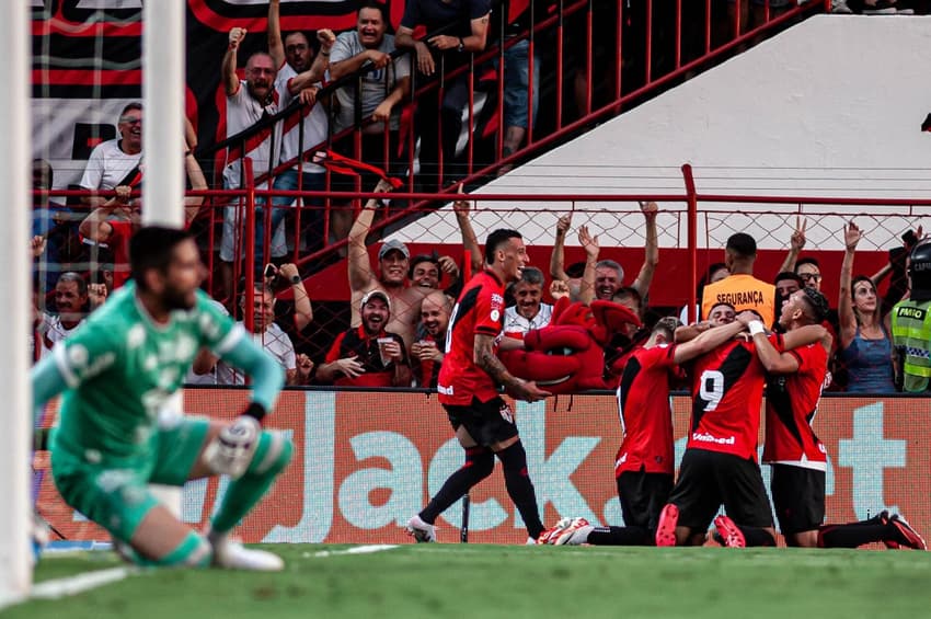 Atletico GO x Guarani