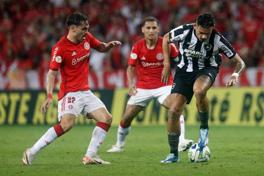 Tiquinho Botafogo Internacional