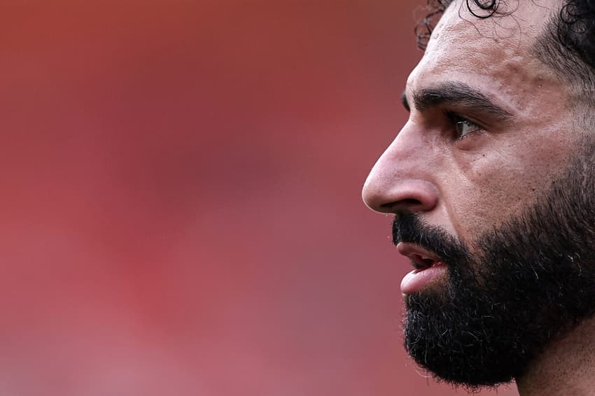 Mohamed Salah reage durante partida pela seleção do Egito (Foto: Franck Fife/AFP)