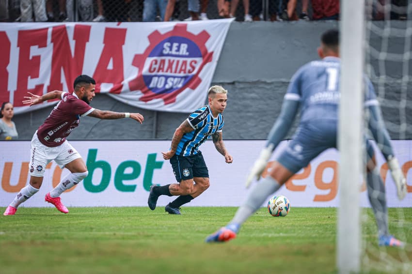 Soteldo - Caxias x Grêmio