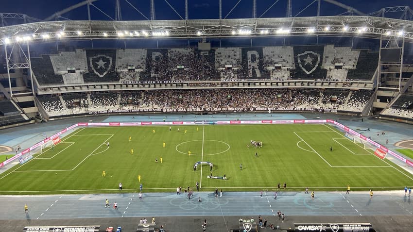 Botafogo x Madureira no Nilton Santos. Foto: Matheus Guimarães/Lance!