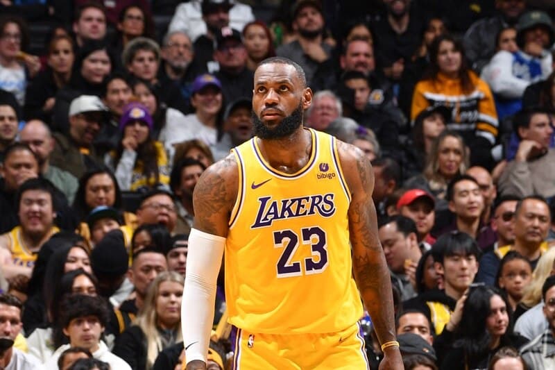 jogadores jogaram juntos NBA - LeBron James times