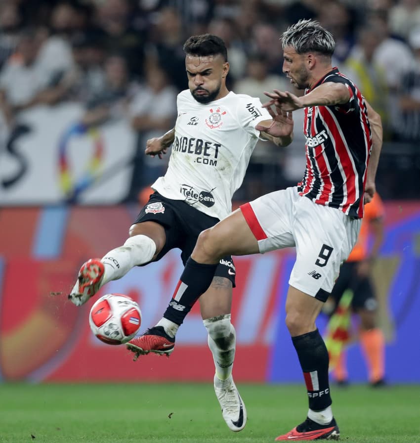 Raniele-Corinthians-São-Paulo-Calleri