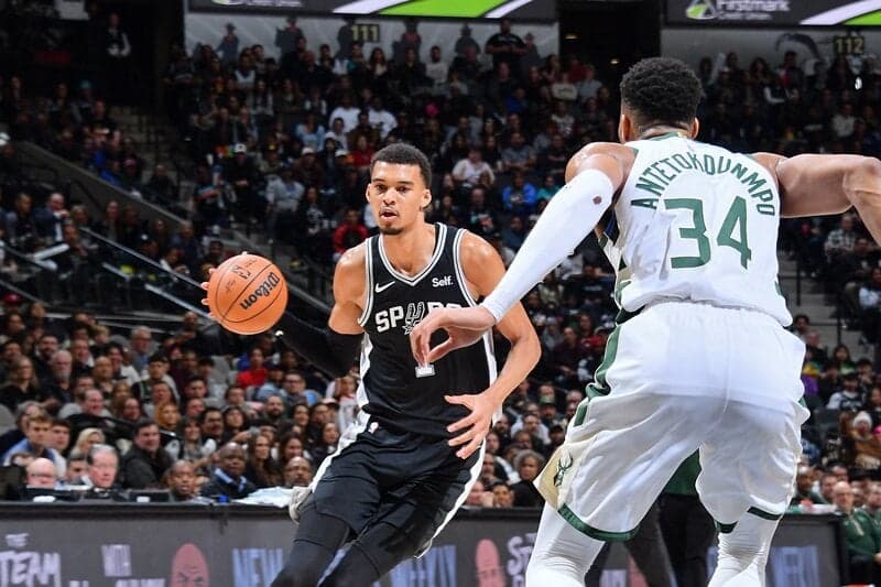 Antetokounmpo Wembanyama Bucks Spurs
