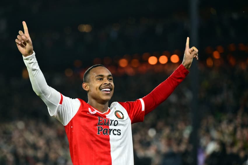 Na última final entre as equipes, pela Supercopa, no início da temporada 2024/25, o Feyenoord levou a melhor sobre seu rival (Foto: Olaf Kraak / ANP / AFP)