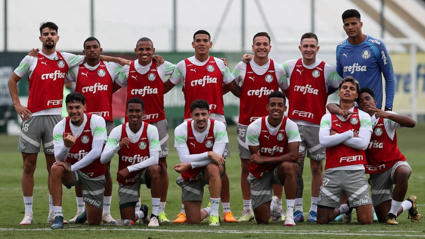 Jogadores do Palmeiras em treino - Corinthians