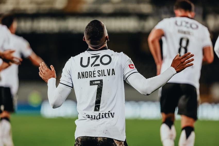 André-Silva-Vitória-Guimarães-São-Paulo