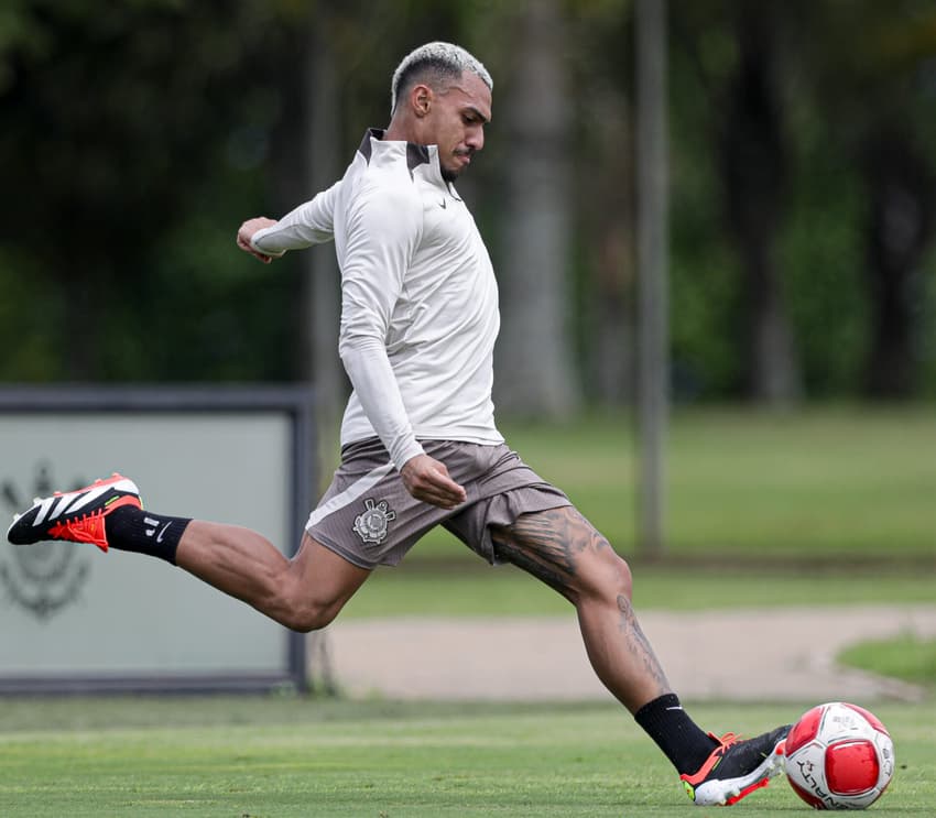 Matheuzinho Corinthians