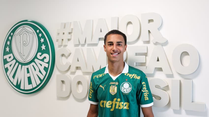 Palmeiras-Vitor-Reis