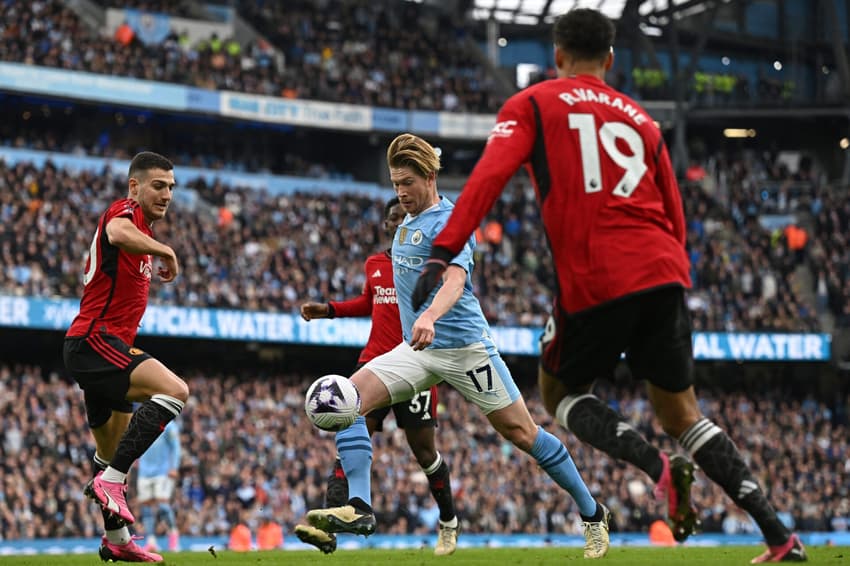 FBL-ENG-PR-MAN CITY-MAN UTD