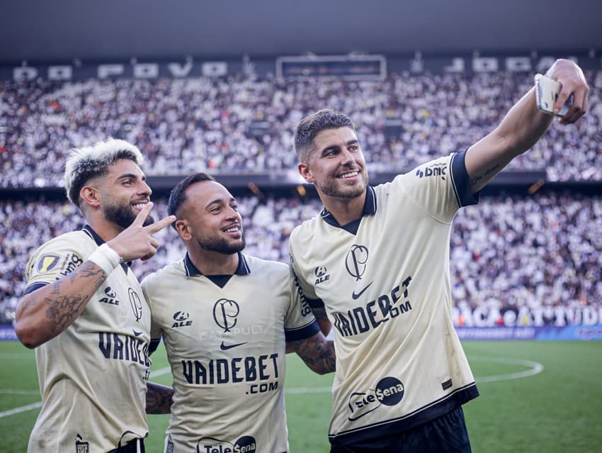 Maycon-Pedro-Raul-Yuri-Alberto-Corinthians