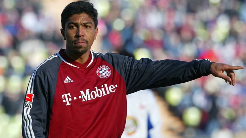 giovane-elber-fc-bayern-2003-1666017762-94403