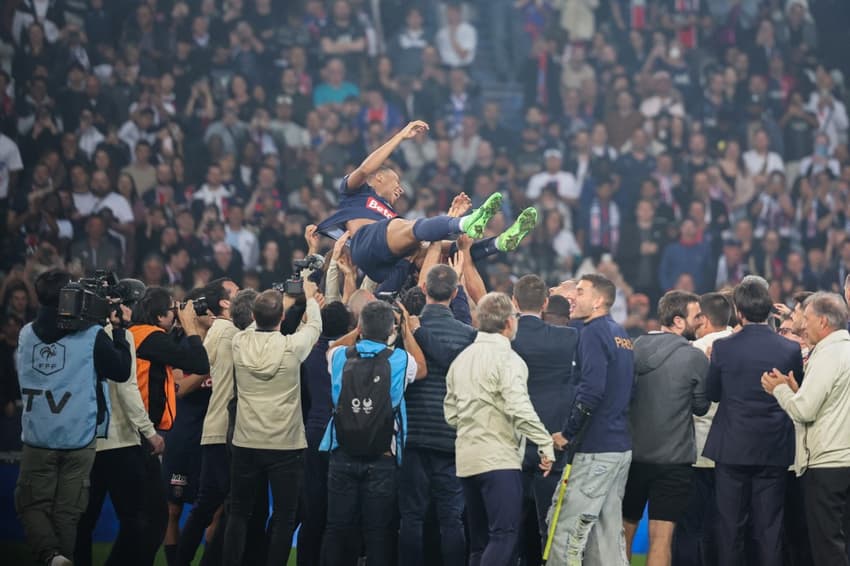 FBL-FRA-CUP-LYON-PSG