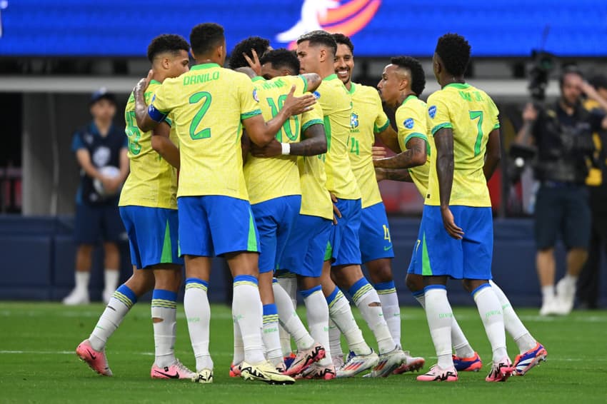 Brasil v Costa Rica - Copa America