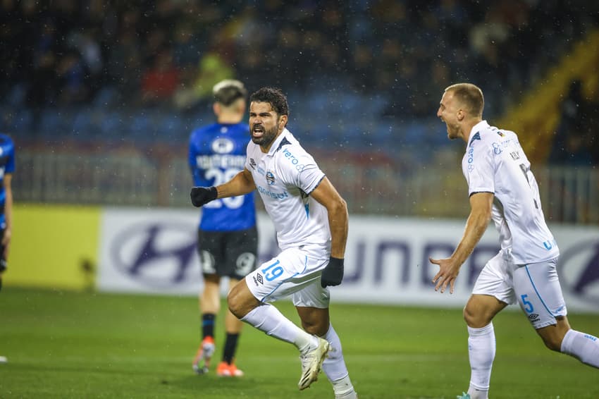 Huachipato x Grêmio - Diego Costa