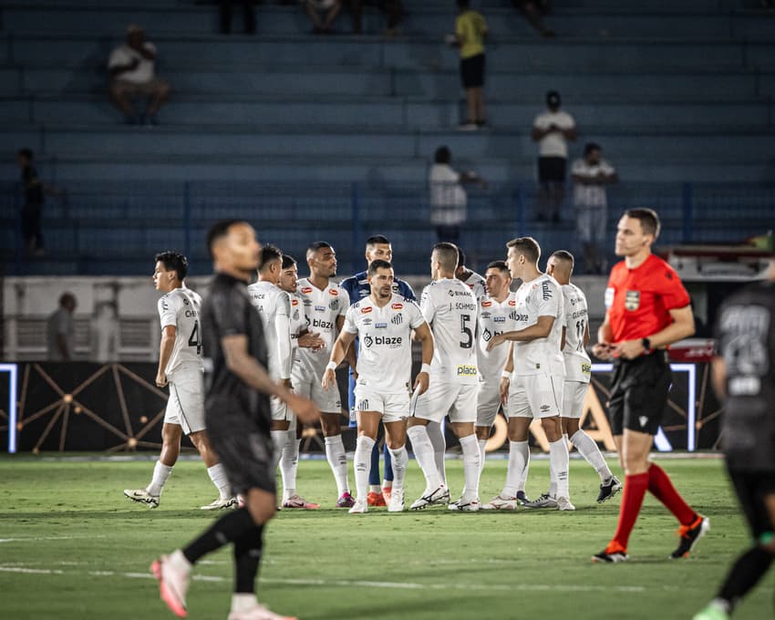 Santos vai enfrentar a Chapecoense