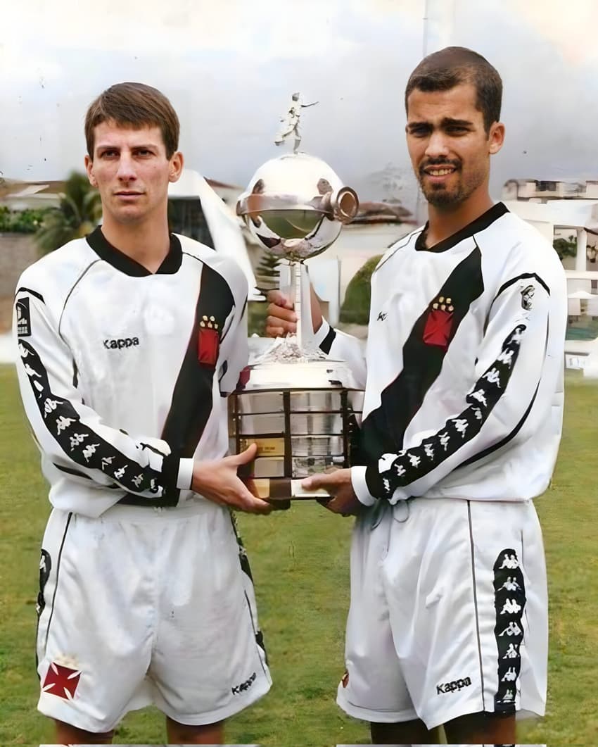 Pedrinho e Felipe 'Maestro' no Vasco em 1998